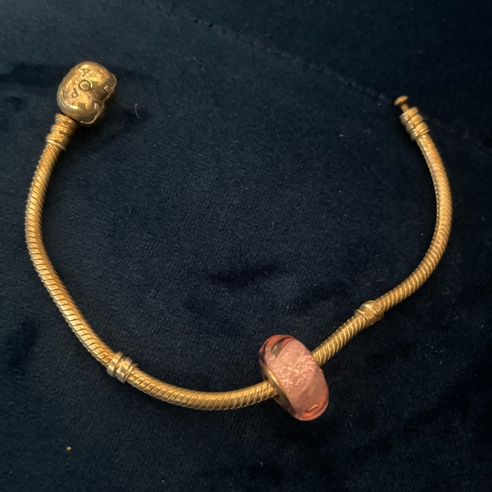 Pandora Moments Heart Clasp Snake Chain Bracelet - Picture 3 of 4